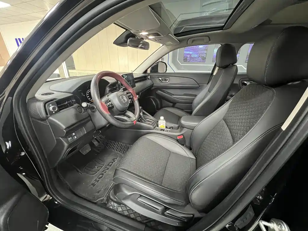 Honda XR-V 1.5 L CVT Hot Trend