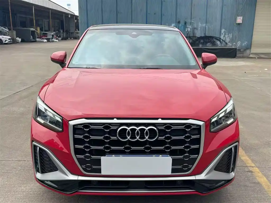 Audi Q2 L 35 TFSI Progressive Dynamic