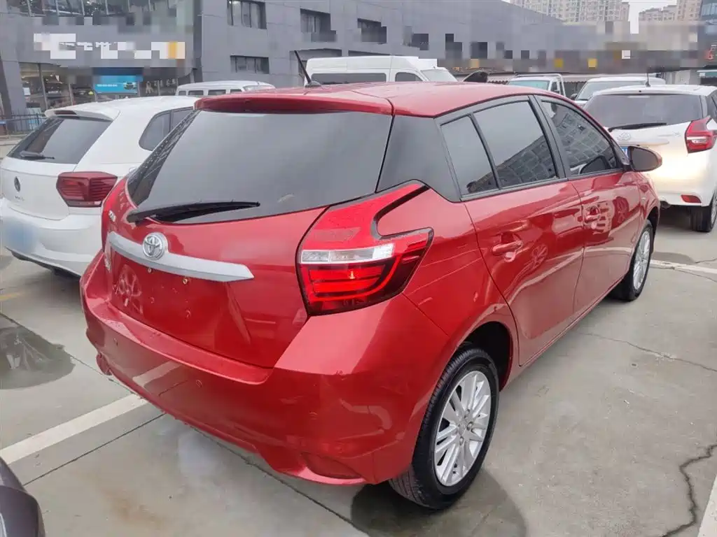 Vios FS 1.5 L CVT Sharp Speed