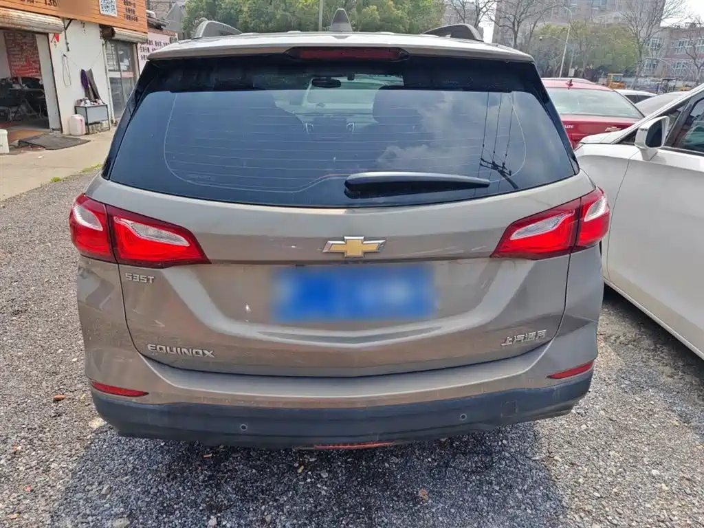 Equinox 535 T Auto Speed World CN-VI