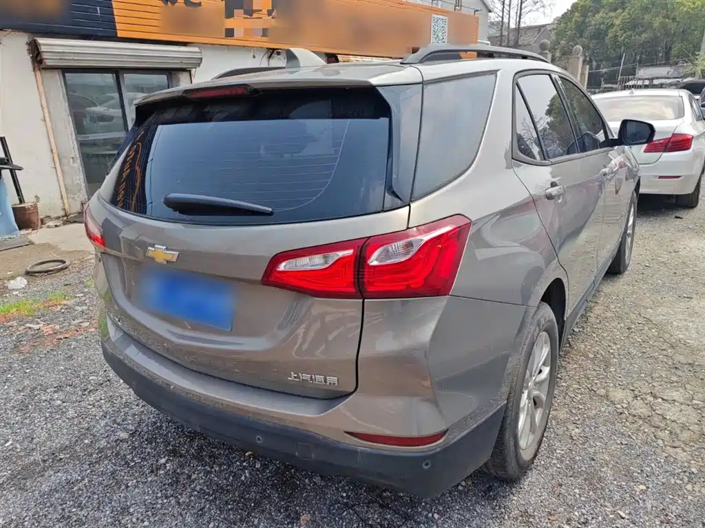 Equinox 535 T Auto Speed World CN-VI