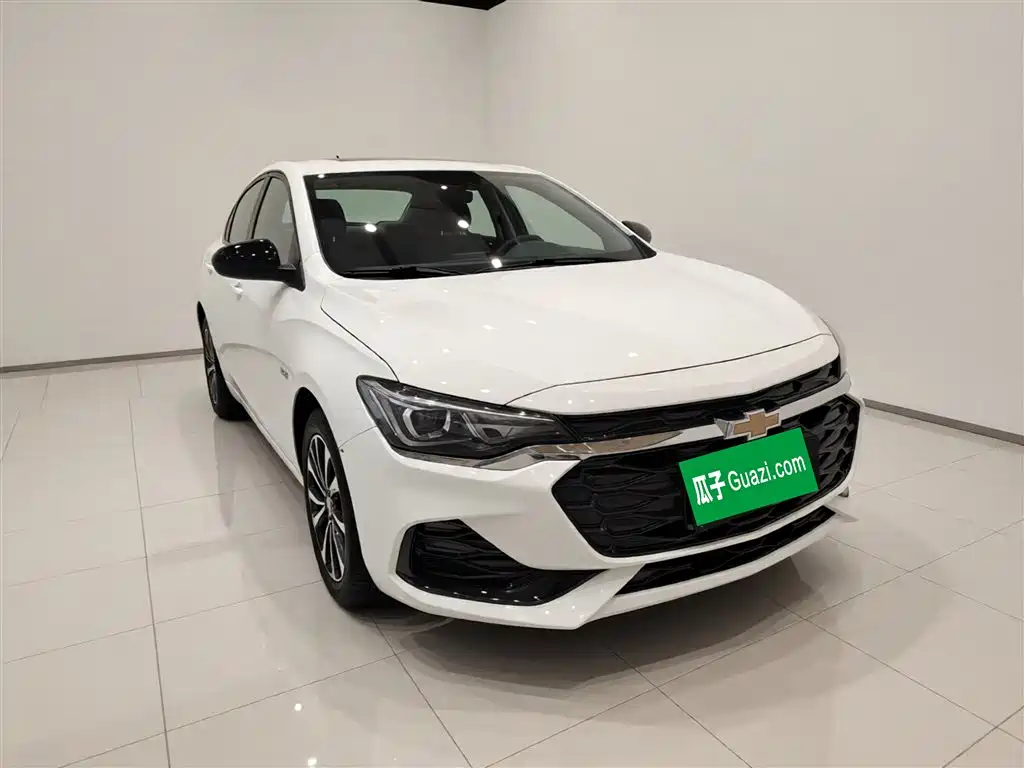 Monza Mild Hybrid RS 330 T Auto Exciting
