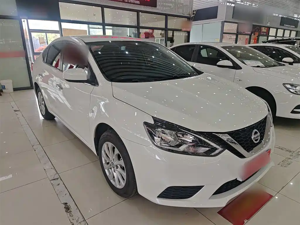 Sylphy Classic 1.6 XE CVT Comfort