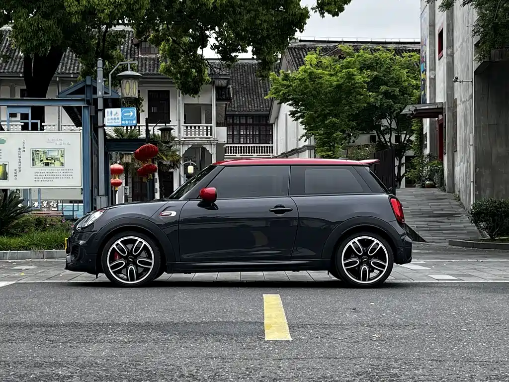 MINI JCW 2.0 T JOHN COOPER WORKS ALL-IN