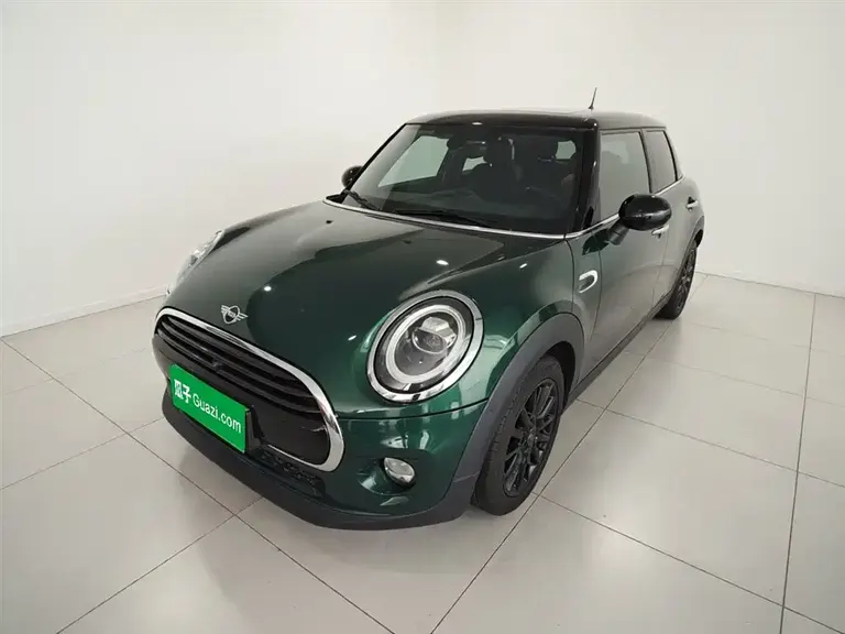 MINI 1.5 T COOPER Classic 5-door