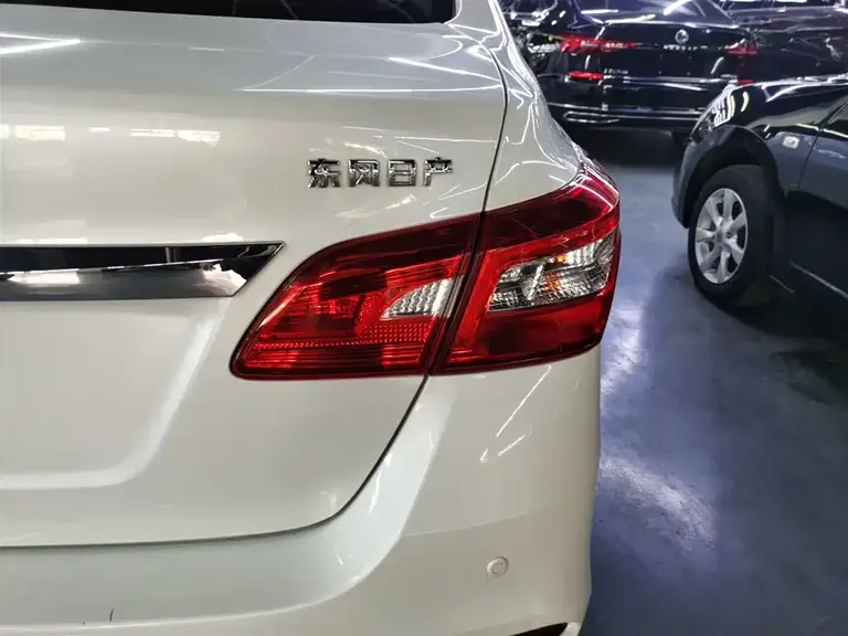Nissan Sylphy Classic 1.6 XE CVT Comfort