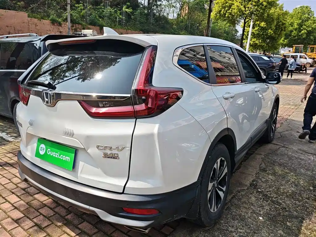 Honda CR-V 240 TURBO CVT 2 WD Urban