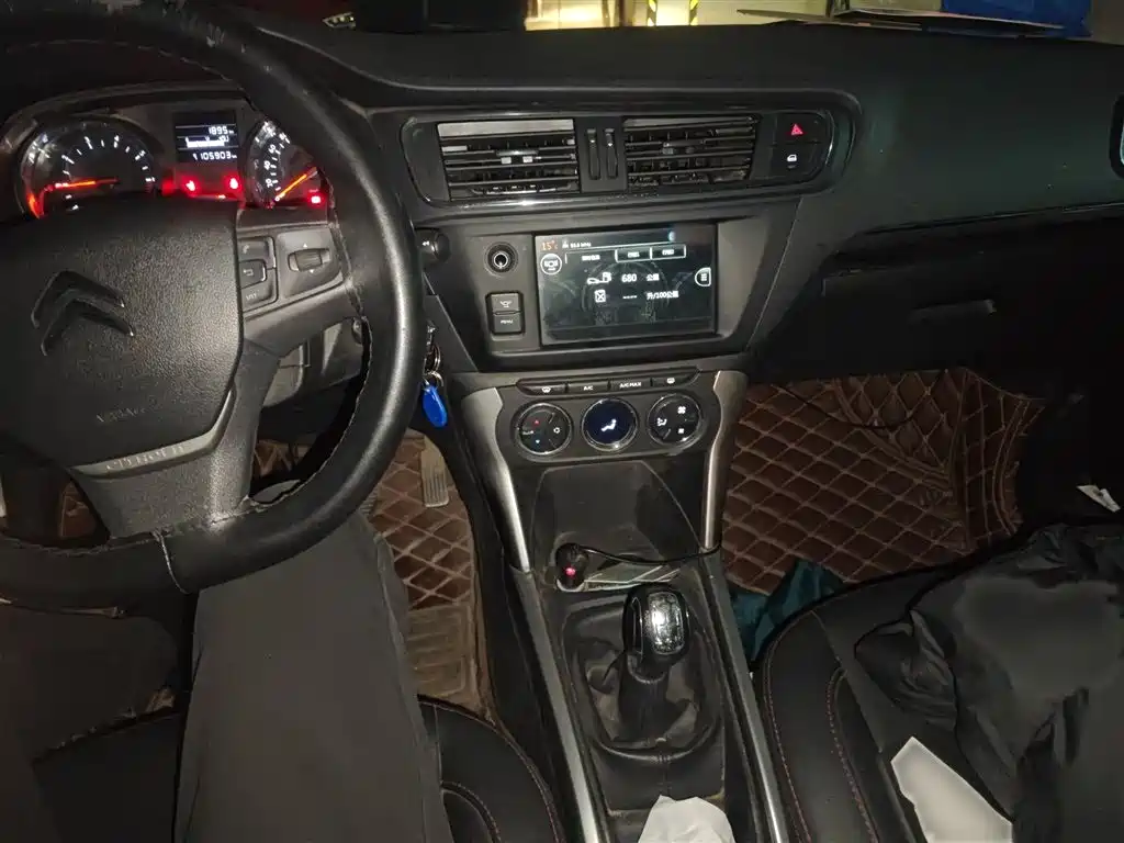 Citroën C3-XR 1.6 L Manual Pioneer