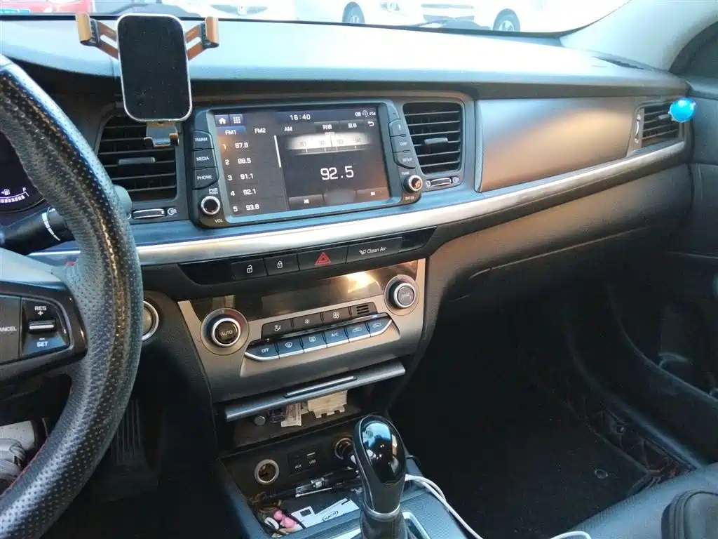 Mistra 1.8 L Auto Distinguished DLX CN-V