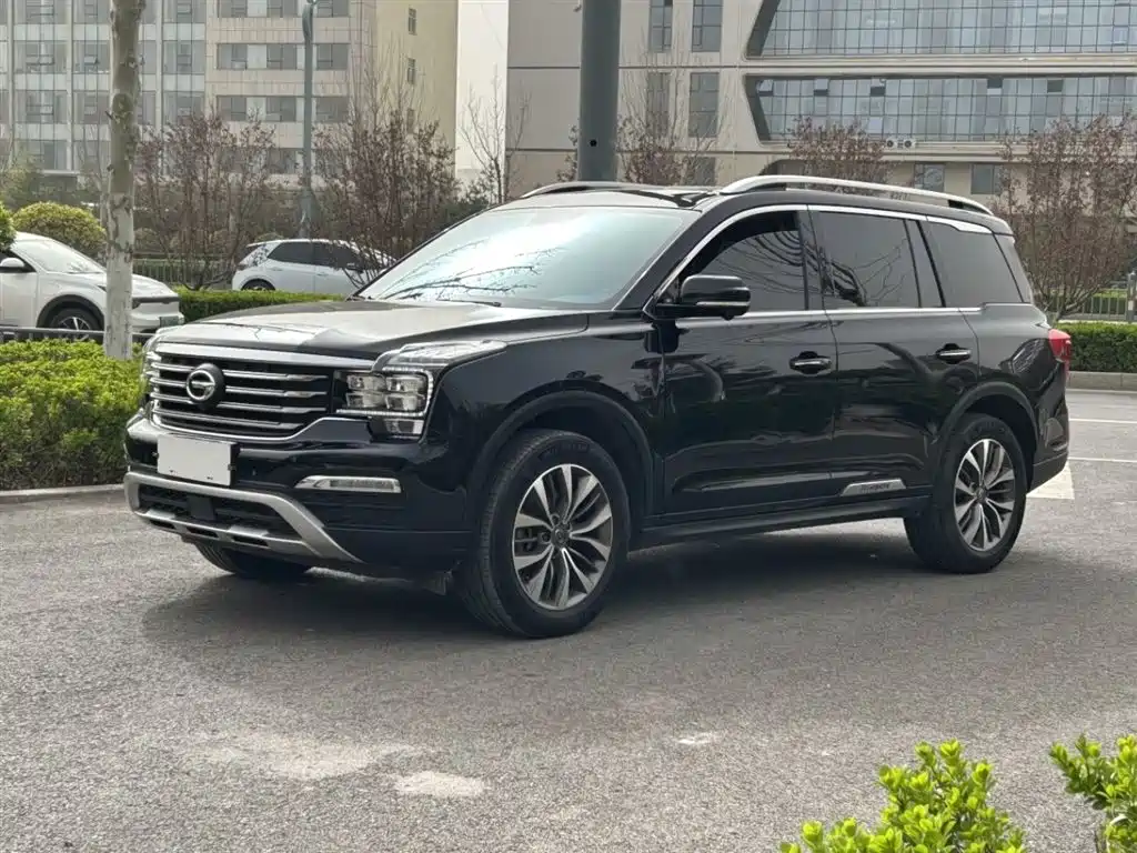 GAC Trumpchi GS8 320 T 2 WD Luxury Connected (7-seat)