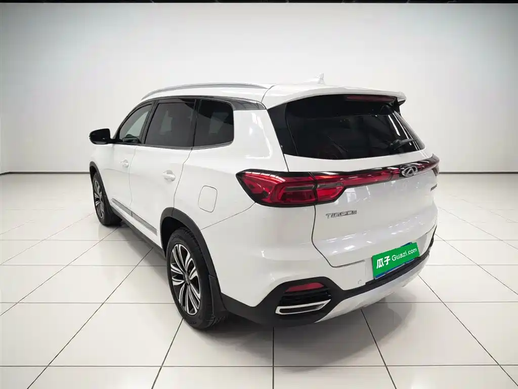 Tiggo 8 1.5 TCI Auto Luxury 7-seat