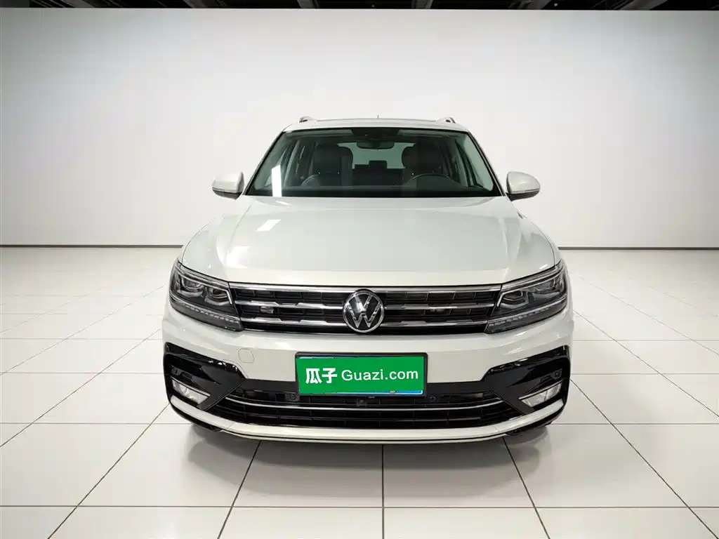 Tiguan L 330 TSI Auto 2 WD R-Line Flagship