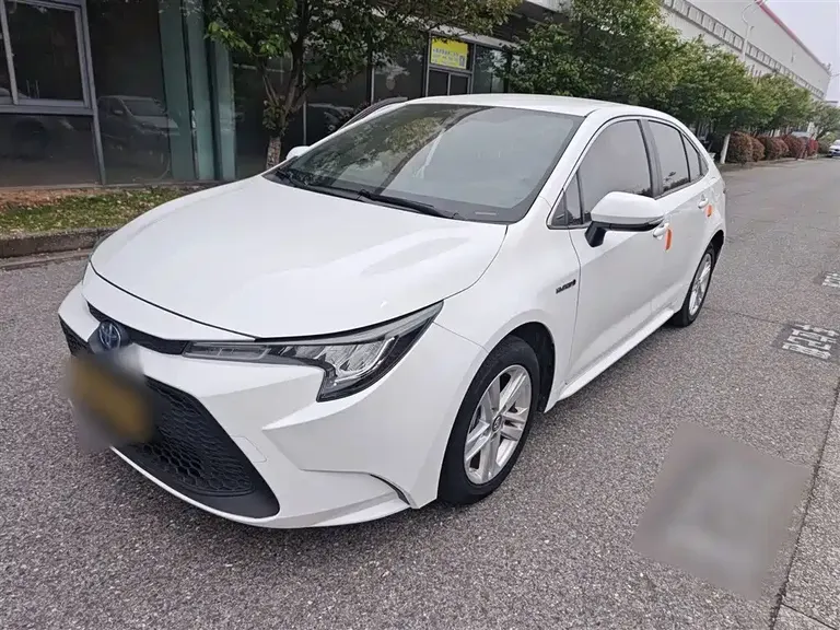 Toyota Levin Dual Engine 1.8 H E-CVT Leading