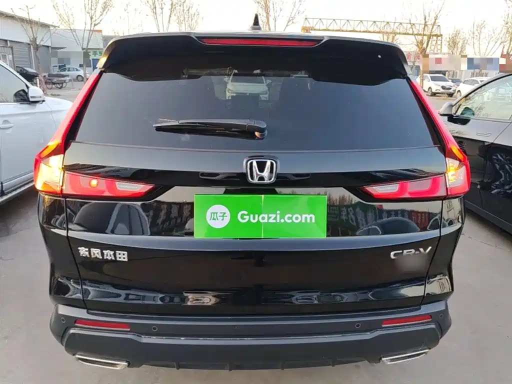Honda CR-V 240 TURBO 2 WD Sharp Style 5-seat