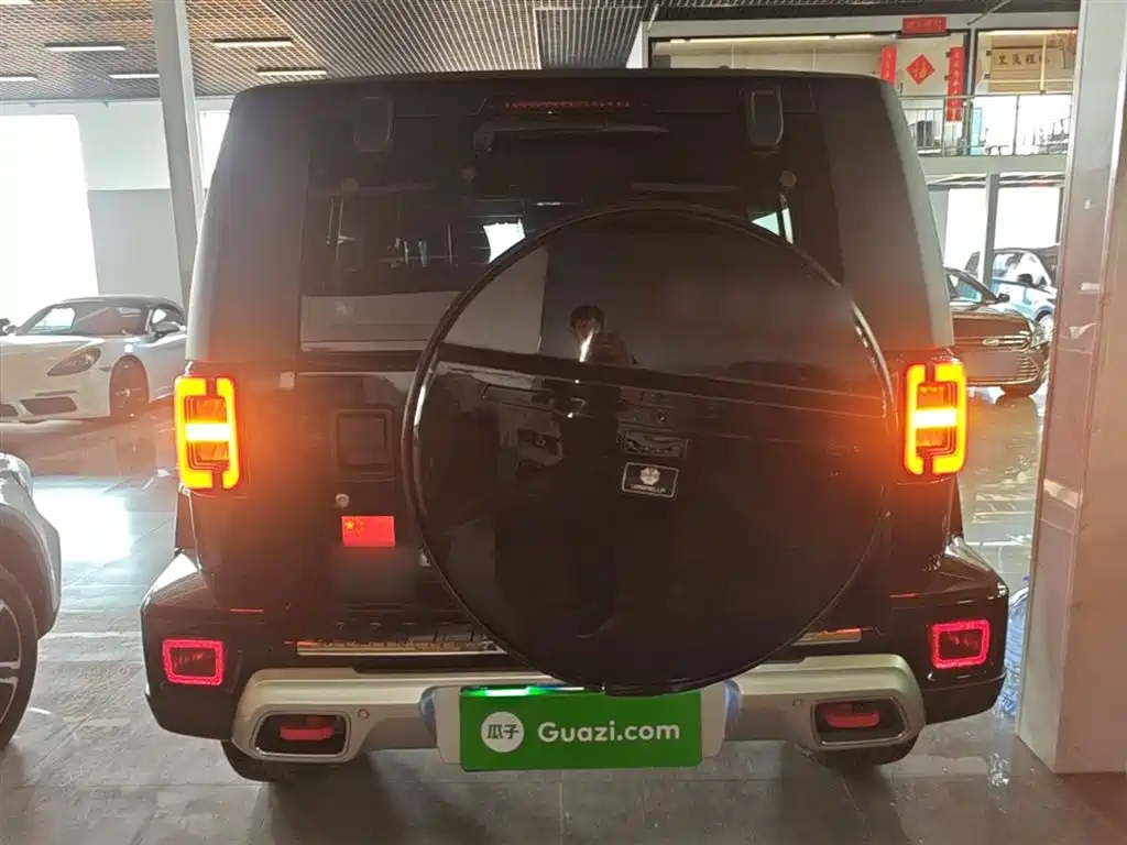BAIC BJ40 2.0 T Auto 4 WD City Hunter Swordsman