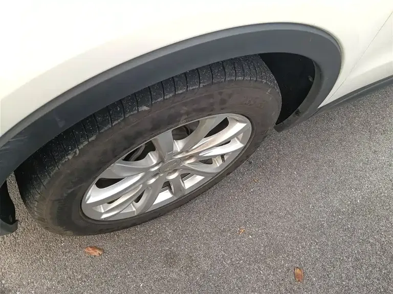 Cadillac XT4 28 T 2 WD Tech