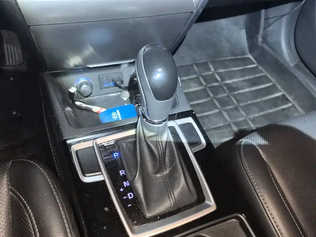 Mistra 1.8 L Auto Distinguished DLX