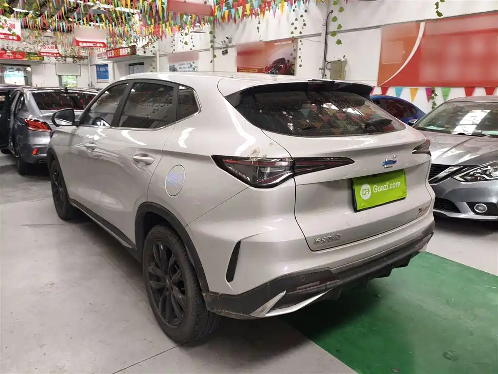 Changan Oshan X5 PLUS Facelift 1.5 T DCT Outstanding