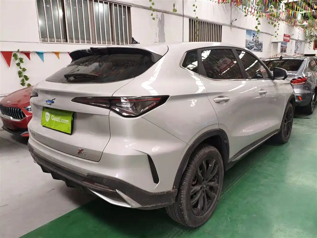 Changan Oshan X5 PLUS Facelift 1.5 T DCT Outstanding