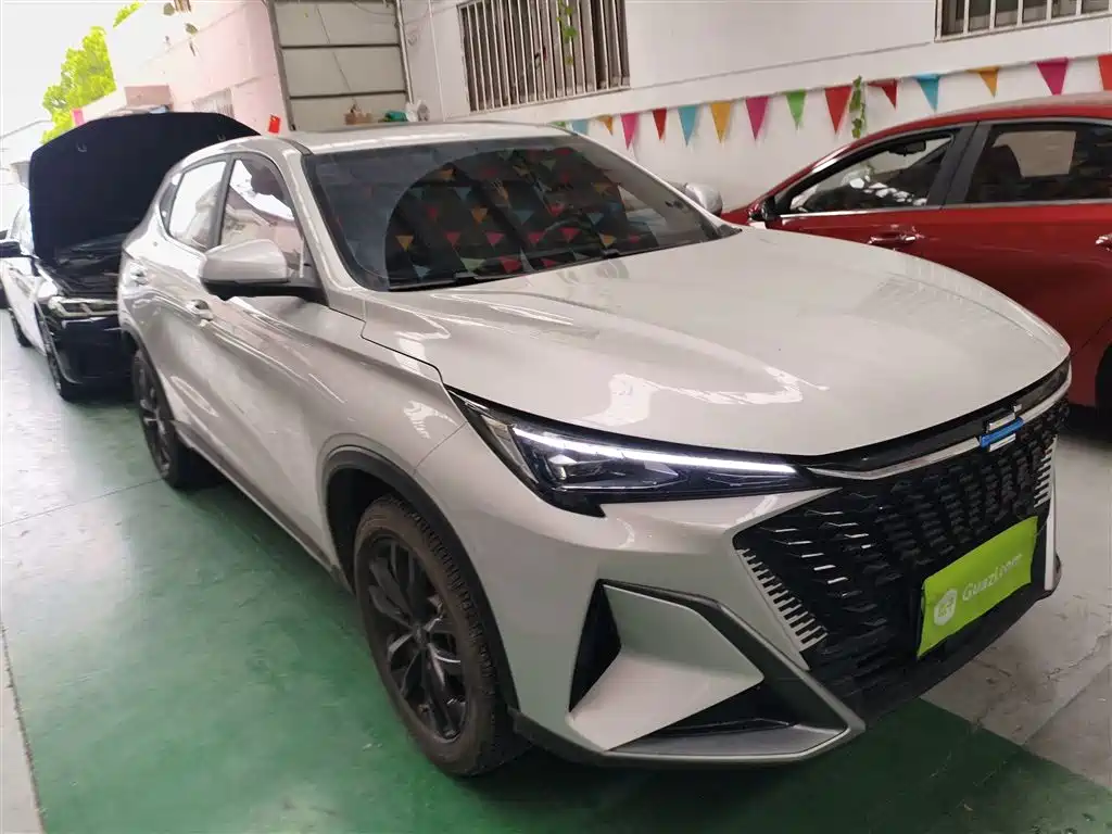 Changan Oshan X5 PLUS Facelift 1.5 T DCT Outstanding