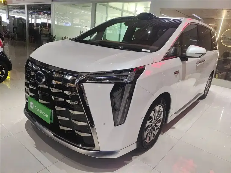 GAC Trumpchi Xiangwang M8 Qiankun Series Ultra First Class