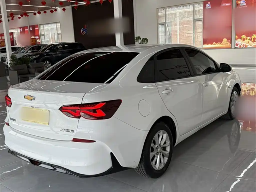 Monza 1.5 L DCT Pleasure