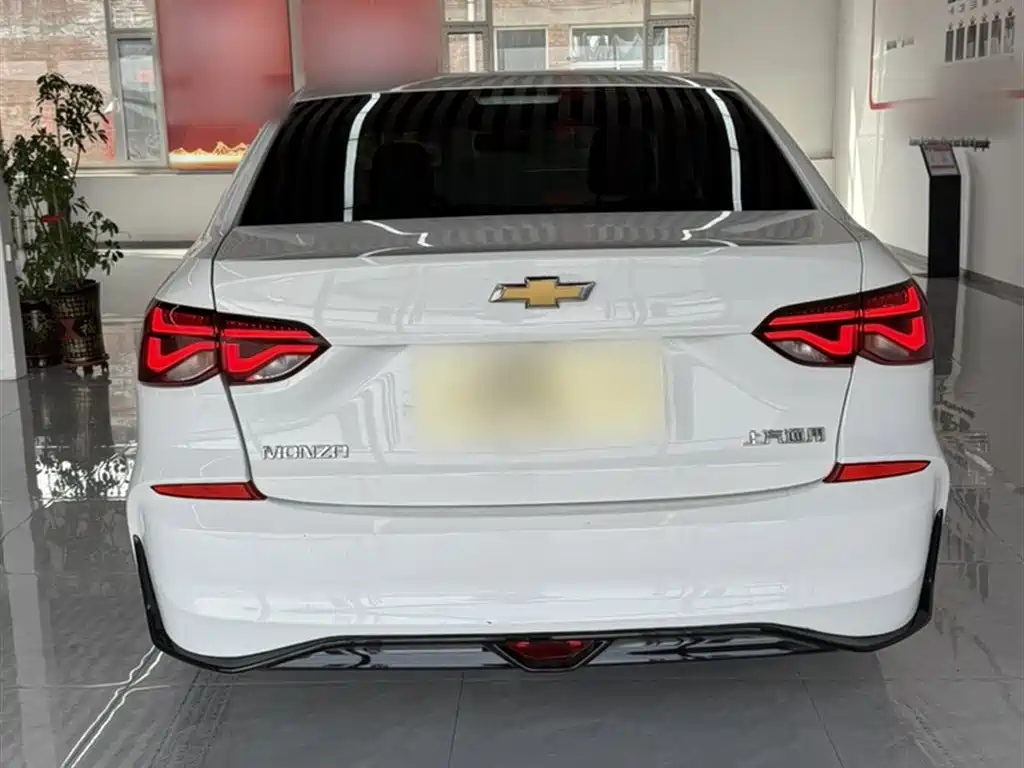 Monza 1.5 L DCT Pleasure