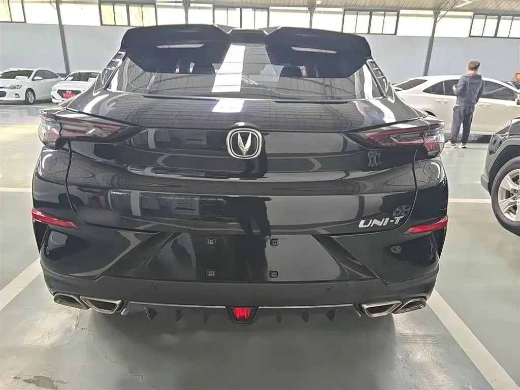 Changan UNI-T 1.5 T Distinguished