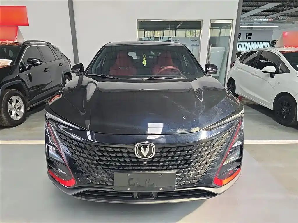 Changan UNI-T 1.5 T Distinguished