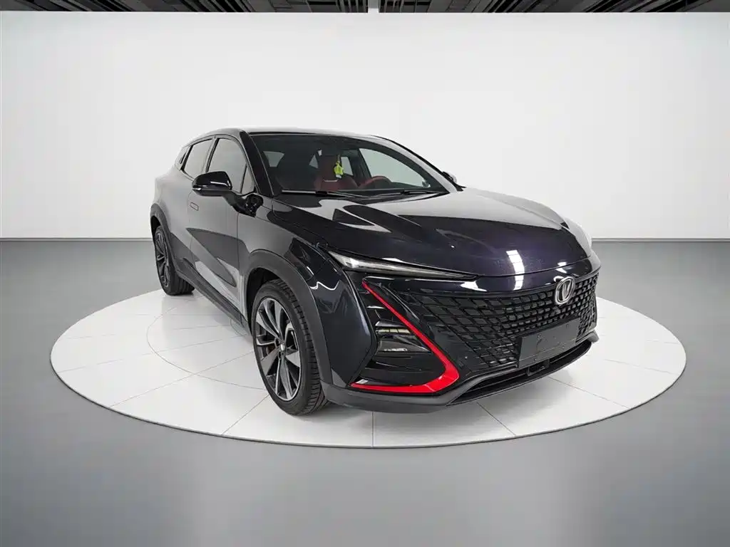 Changan UNI-T 1.5 T Distinguished