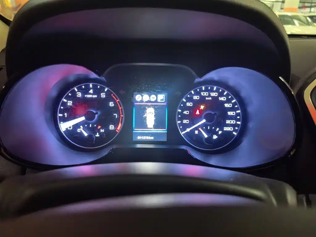 Dongfeng Fengshen AX5 1.4 T Auto Fun Enjoyment