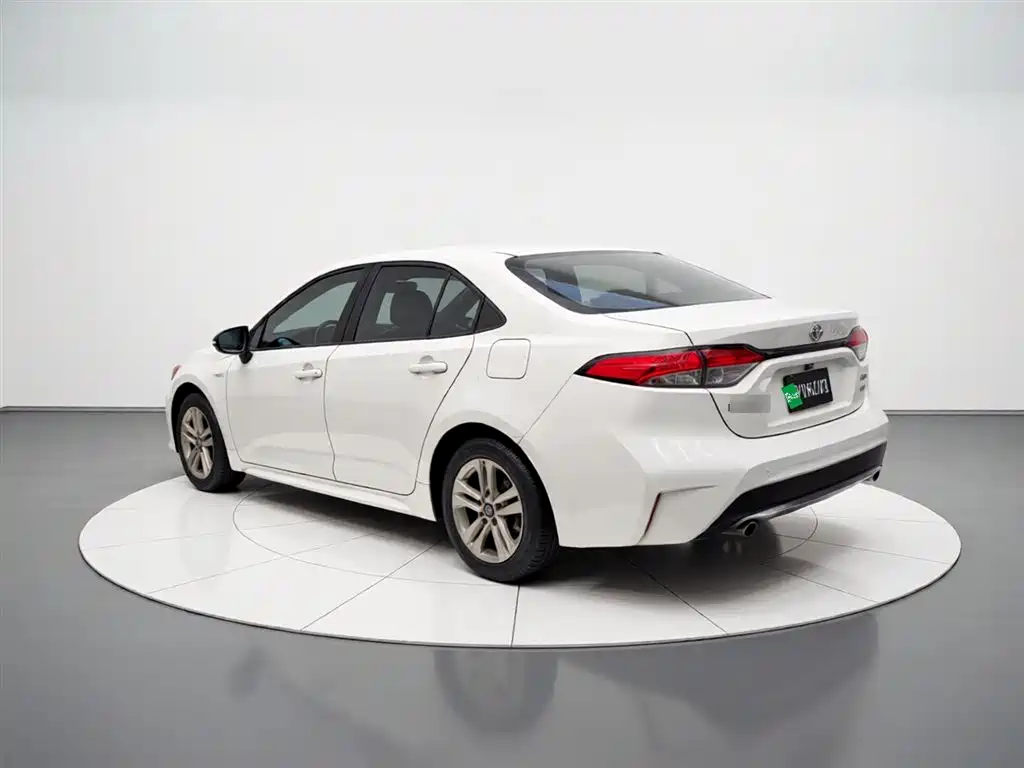 Levin Facelift TNGA 1.5 L CVT Progressive