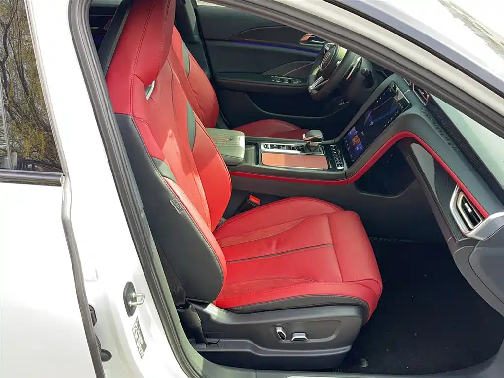 Hongqi H6 2.0 T Zhishang