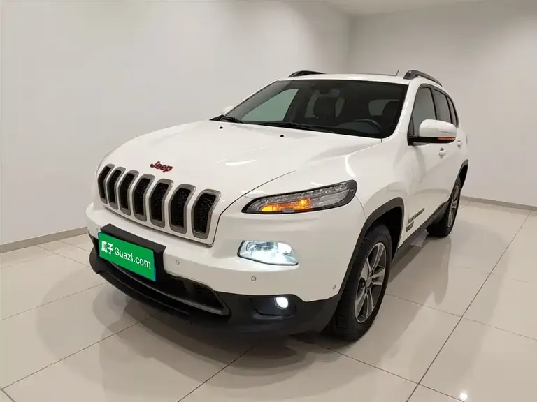 Jeep Cherokee 自由光 2016款 2.4 L 75周年致敬版
