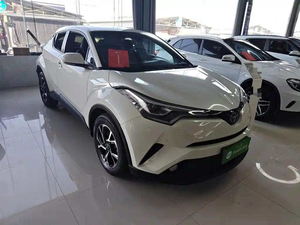 Toyota C-HR 2.0 L Luxury