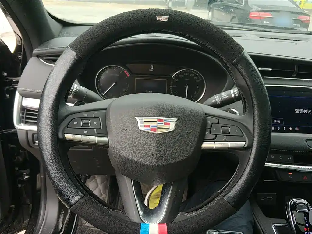 Cadillac XT4 28 T 2 WD Style