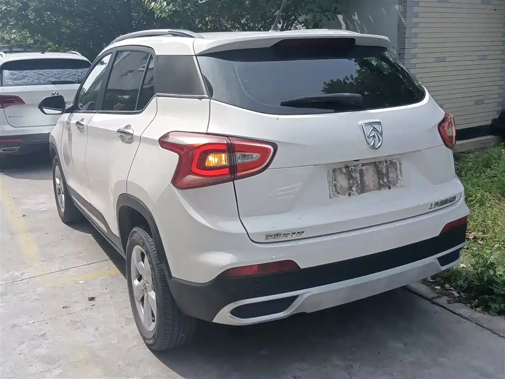 Baojun 510 1.5 L Manual Fashion