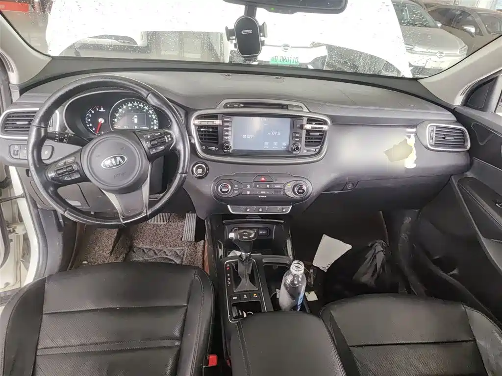 Sorento 索兰托 2015款 索兰托L 2.4 L 汽油4 WD精英版 5座 国IV