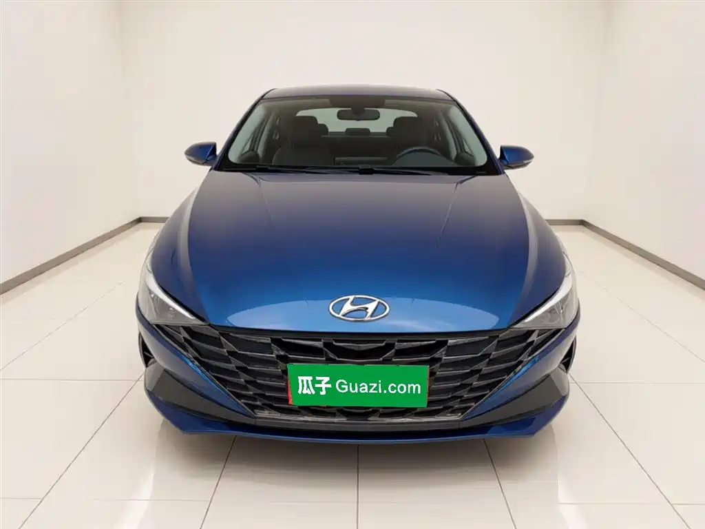 Elantra 1.5 L CVT GLX Elite