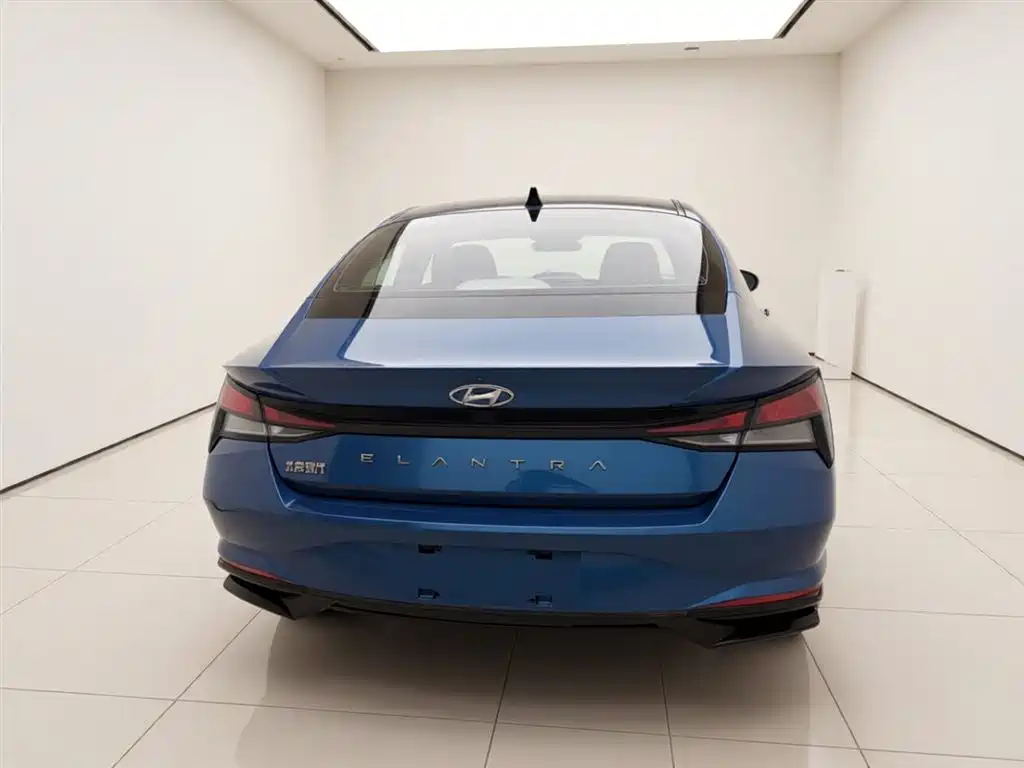 Elantra 1.5 L CVT GLX Elite
