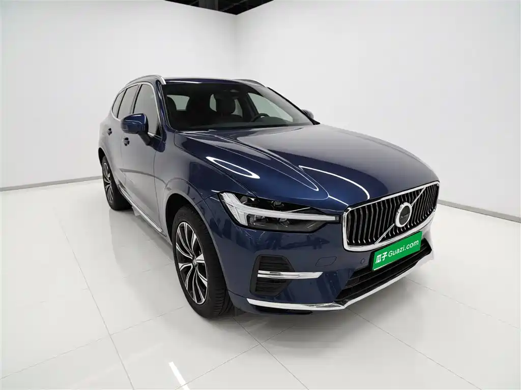 Volvo XC60 B5 4 WD Smart Vision Luxury