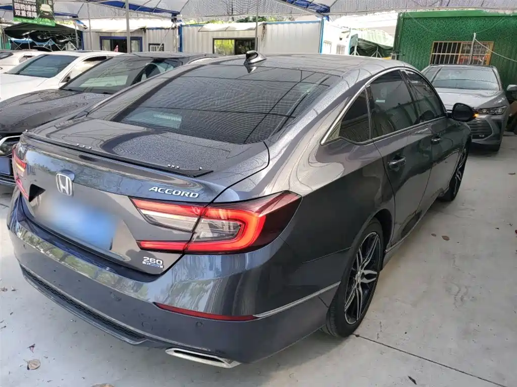 Accord 260 TURBO Phantom Night · Flagship