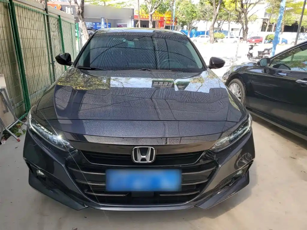 Accord 260 TURBO Phantom Night · Flagship