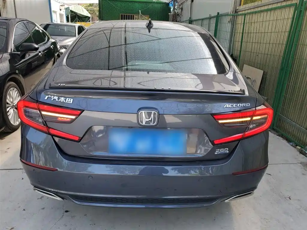 Accord 260 TURBO Phantom Night · Flagship