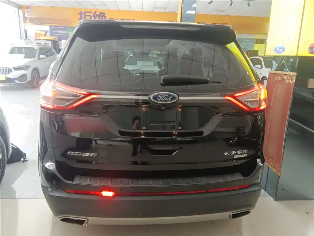 Edge 锐界 2018款 改款 EcoBoost 245 两驱铂锐型 5座 国V