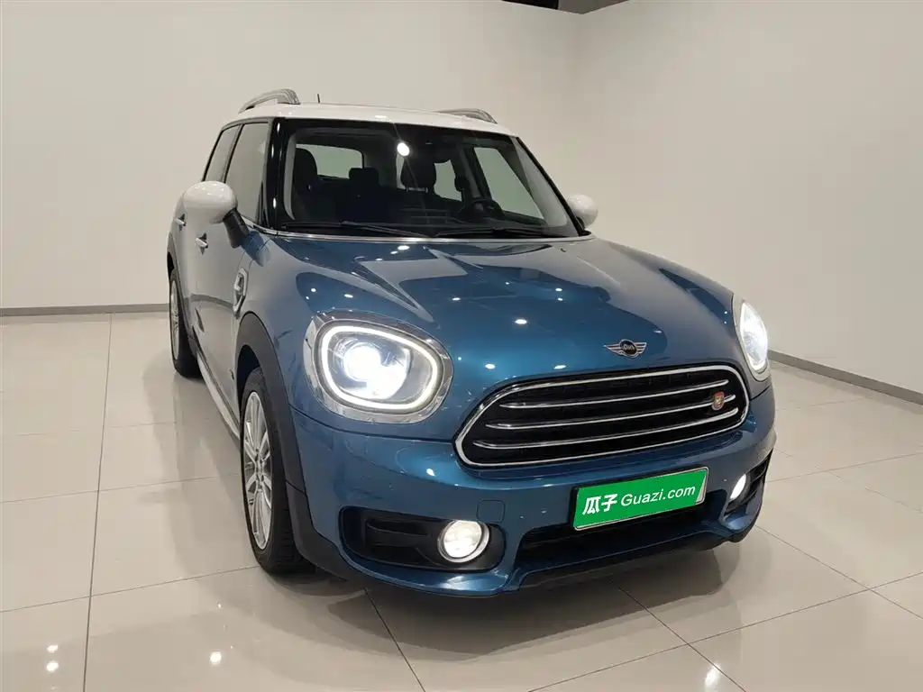 MINI COUNTRYMAN 1.5 T COOPER ALL4 Traveller