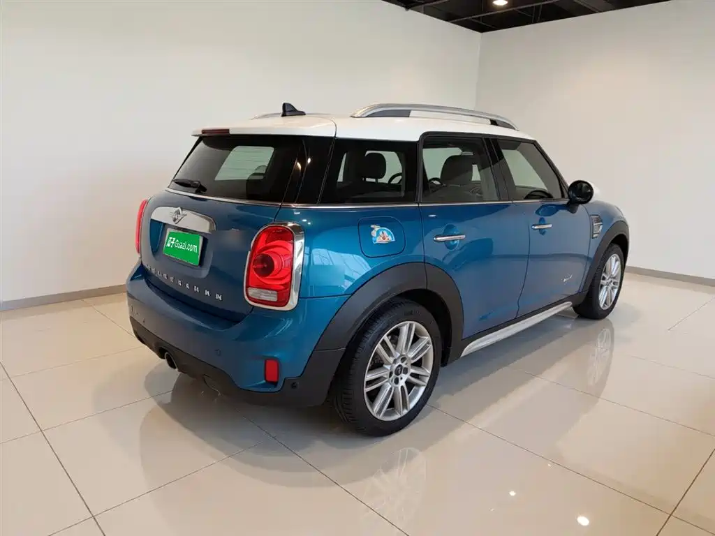 MINI COUNTRYMAN 1.5 T COOPER ALL4 Traveller