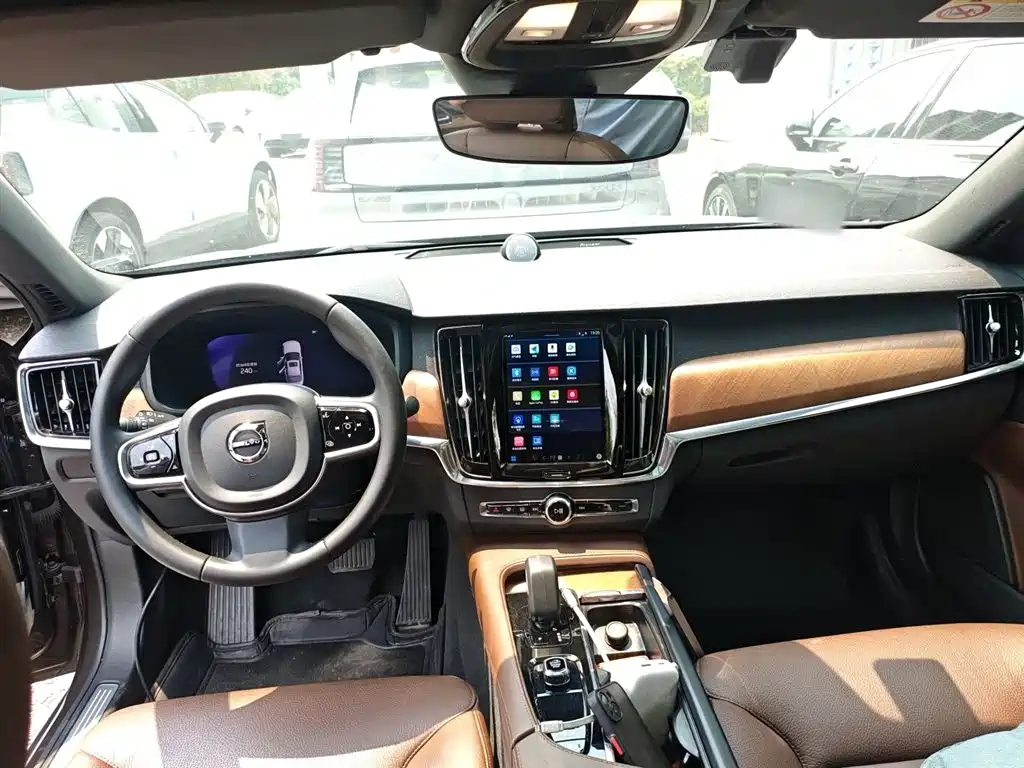Volvo S90 B5 Smart Ease Luxury