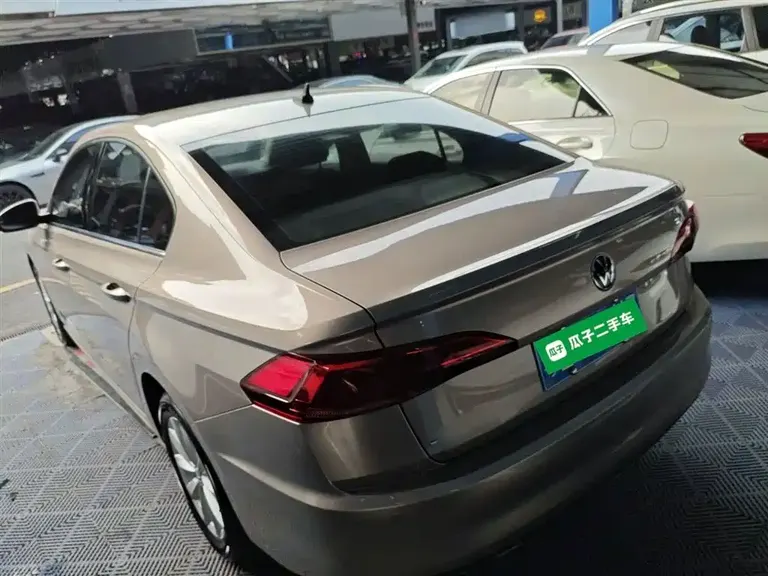 Volkswagen Bora 1.5 L Auto Elite Connected