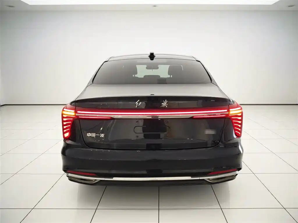 Hongqi H5 1.5 T DCT Connected Flagship Charm